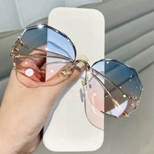 Load image into Gallery viewer, 2022 Fashion Tea Gradient Sunglasses Women Ocean Water Cut Trimmed Lens Metal Curved Temples Sun Glasses Female UV400